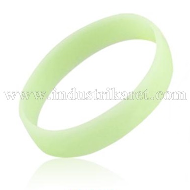 Jual gelang karet glow in the dark